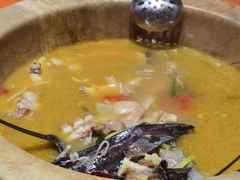 -抚仙湖生态石锅鱼野生菌(告庄店)