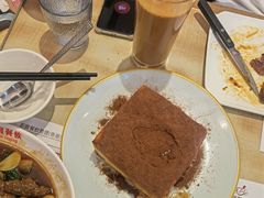 网红漏奶华-新世界餐厅(万达店)