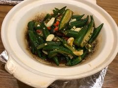 -乡村馕坑肉·烧烤·新疆菜·本地人更爱吃(阿勒泰首店)