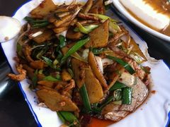 土豆盐煎肉-芳芳餐厅(白沙路店)