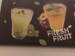 -佰搭果·广式茶餐厅(西华路店)