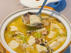 -香山湖渔家大院