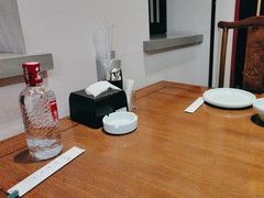 -二分八云雁阁(长治路店)