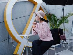 -UNI UNI(环亚凯瑟琳店)