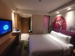 -兰州步行街希尔顿欢朋酒店