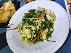 -伊带伊路新疆美食府(呼家楼店)