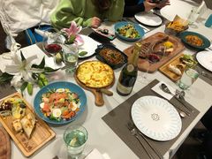 -悦享绿山墙西餐厅