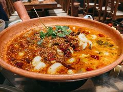 香辣酸菜黑鱼-云海肴·汽锅鸡·云南菜(美罗城店)