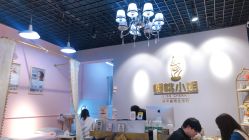 -花系美·美甲美睫精品店