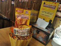 -MAX伯爵趣味互动密室逃脱(大坪D馆店)