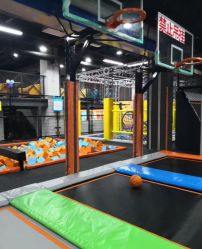 -蹦贝运动中心·蹦床·攀岩·闯关(龙岗店)