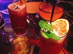 -OZONE 顶楼酒吧(香港丽思卡尔顿酒店)