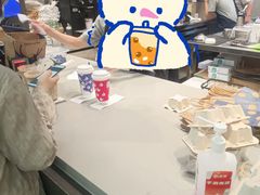 -瑞幸咖啡(江南万达三层店)