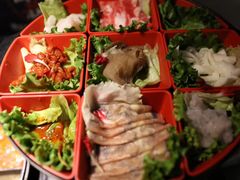 -热火朝天鲜切牛肉火锅(南强街巷店)