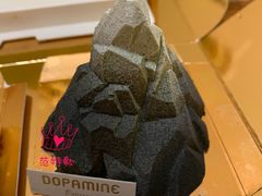 富士山下-DOPAMINE多巴胺·甜品面包·生日蛋糕(国贸店)
