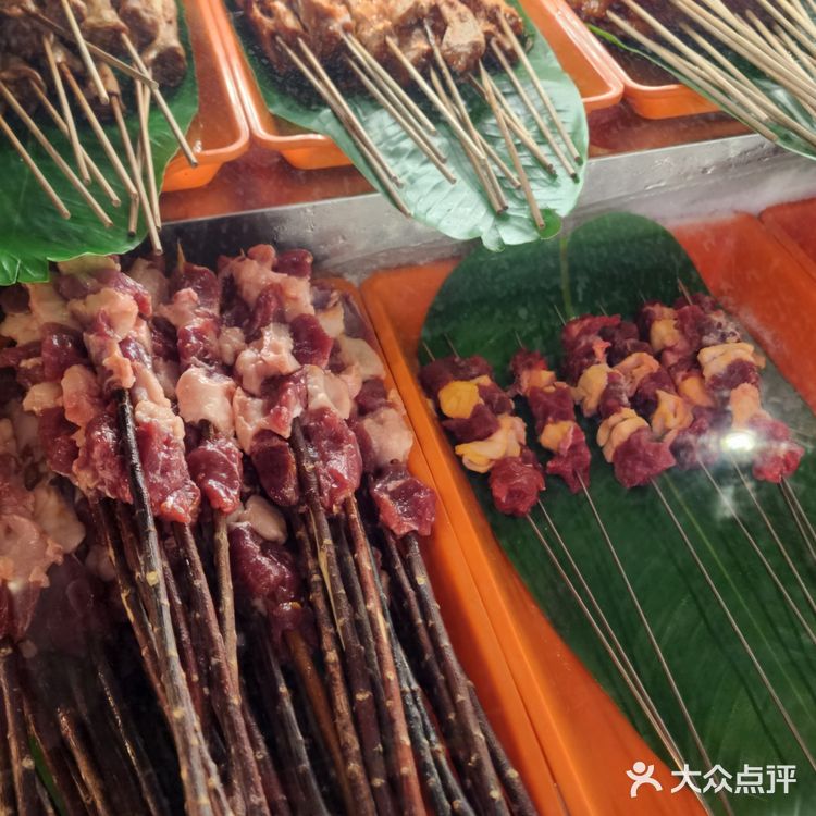 生活不仅有诗酒，还有烤串和火锅！