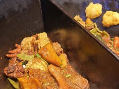 -鱼窝棚柴火铁锅炖(富山屯店)