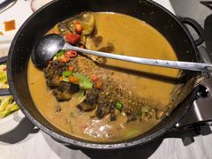 国道烧鱼-鄱阳湖·江西小炒·瓦罐煨汤(五道口店)