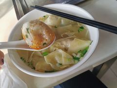 -绿杨馄饨临顿路店