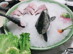 -红鼎豆捞·非遗鲍皇汤火锅(宝丰路店)