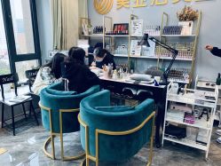-潮店·溯美日式轻奢美睫馆