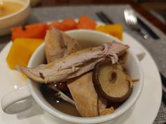 早餐鸡汤-北京希尔顿逸林酒店-逸轩西餐厅-自助餐厅