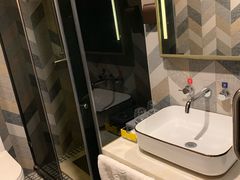 -速8精选酒店(北京工体三里屯春秀路店)