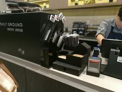 -瑞幸咖啡(尼盛尚品汇店)