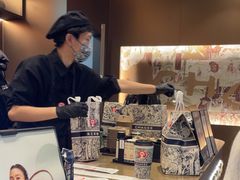 -霸王茶姬(上海静安大悦城店)