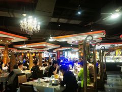 -四海一家自助餐(益田假日广场店)