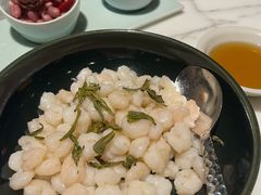 龙井虾仁-湖滨28中餐厅·西湖宴·杭州君悦酒店