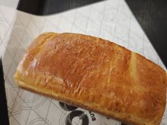 -BUTTERFUL&CREAMOROUS 黄油与面包(中山公园龙之梦店)