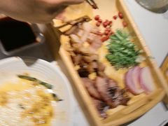 -关东小磨东北菜(漕河泾印象城店)