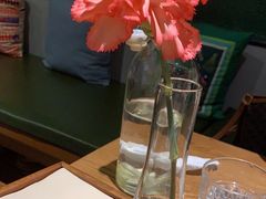 -一坐一忘云南菜(嘉里中心店)
