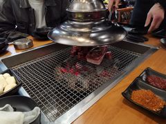 -肉甲韩国木炭烤肉(新壹街1店)