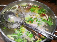 -乡土黄·鲜牛肉火锅·小龙虾(兴业街店)