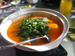 秘制千岛湖鱼头王-东方御花园酒店