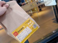 -麦当劳(海岸城店)