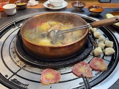 -阿山卓·野生菌火锅·纳西火塘烤肉