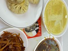 -陈寔包子王·卤煮小肠·京味小吃(龙潭店)