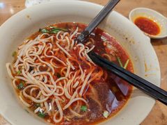 -李先生牛肉面大王(成都东站西广场店)