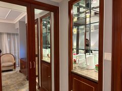 -上海光大会展中心国际大酒店