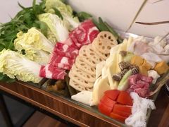 -樾餐厅泰式海鲜火锅(民歌湖店)