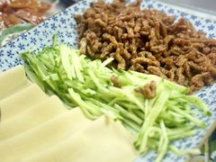 -天天向上素食餐厅(五台山店)
