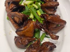 招牌手撕乳鸽-小南国(金沙江路店)