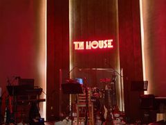 -TZ House音乐现场(来福士中心店)