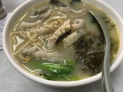 -明呈黄鱼面馆(斜土路店)