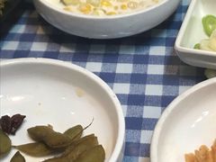 -益百岁牛尾汤(香山路店)