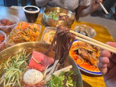 -聚合鑫东北熏酱熟食麻辣面(长阳店)