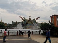 -七彩云南欢乐世界